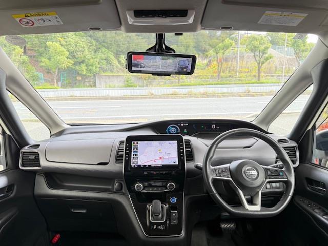 セレナ e-パワー ハイウェイスターV 純正10型ナビ 地上デジタル アラウンドビューモニター 後席モニター プロパイロット エマージェンシーブレーキ LEDヘッドライト 両側電スライドドア ETC(6枚目)