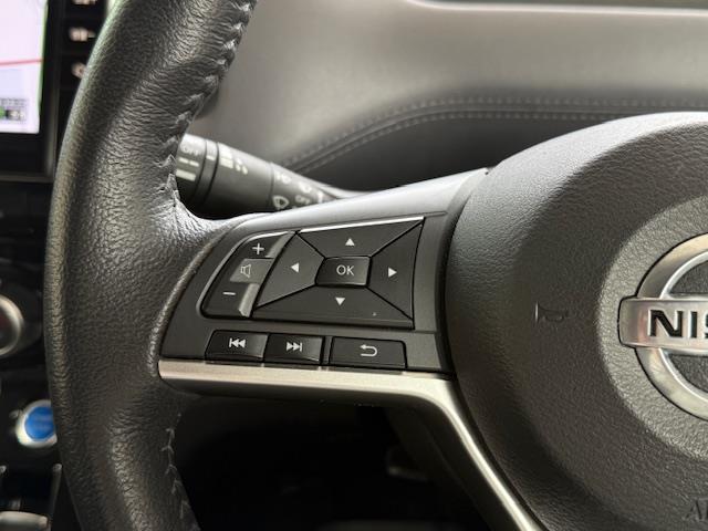 セレナ e-パワー ハイウェイスターV 純正10型ナビ 地上デジタル アラウンドビューモニター 後席モニター プロパイロット エマージェンシーブレーキ LEDヘッドライト 両側電スライドドア ETC(11枚目)