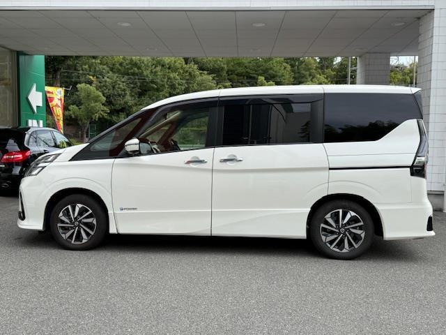 セレナ e-パワー ハイウェイスターV 純正10型ナビ 地上デジタル アラウンドビューモニター 後席モニター プロパイロット エマージェンシーブレーキ LEDヘッドライト 両側電スライドドア ETC(40枚目)