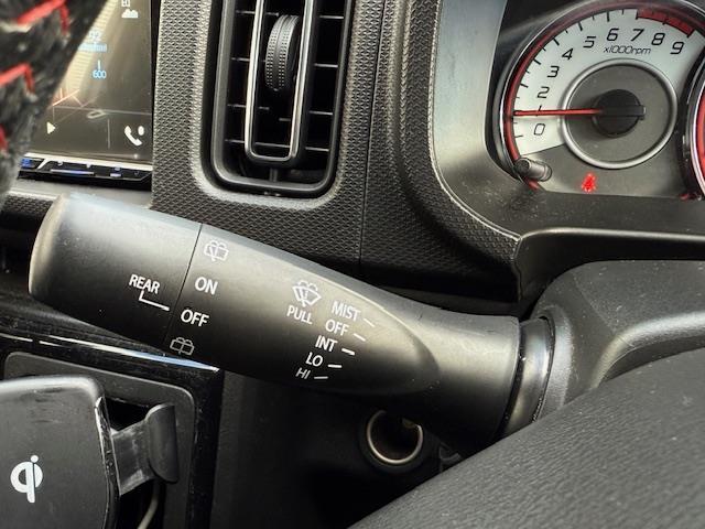 アルトワークス ベースグレード　／禁煙車／カロッツェリアディスプレイオーディオ／純正レカロシート／ＨＫＳ製センター出しマフラー／ＲＡＹＳ　ＴＥ３７　ＳＯＮＩＣ　１５インチアルミ／ｎａｖｉｃ車高調／／社外ボンネット／（10枚目）