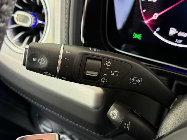 Ｇクラス Ｇ４５０ｄ　ローンチエディション　／禁煙車／ワンオーナー車／正規Ｄ車／左ハンドル／ＯＰカラー（オパリスホワイト）／チタニウムグレー内装色／ダイヤモンドステッチナッパレザーシート／／ディーラーオプションデジタルインナーミラー型前後ドラレ（8枚目）