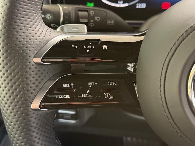 Ｇクラス Ｇ４５０ｄ　ローンチエディション　／禁煙車／ワンオーナー車／正規Ｄ車／左ハンドル／ＯＰカラー（オパリスホワイト）／チタニウムグレー内装色／ダイヤモンドステッチナッパレザーシート／／ディーラーオプションデジタルインナーミラー型前後ドラレ（10枚目）