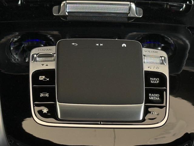 Ｇクラス Ｇ４５０ｄ　ローンチエディション　／禁煙車／ワンオーナー車／正規Ｄ車／左ハンドル／ＯＰカラー（オパリスホワイト）／チタニウムグレー内装色／ダイヤモンドステッチナッパレザーシート／／ディーラーオプションデジタルインナーミラー型前後ドラレ（13枚目）