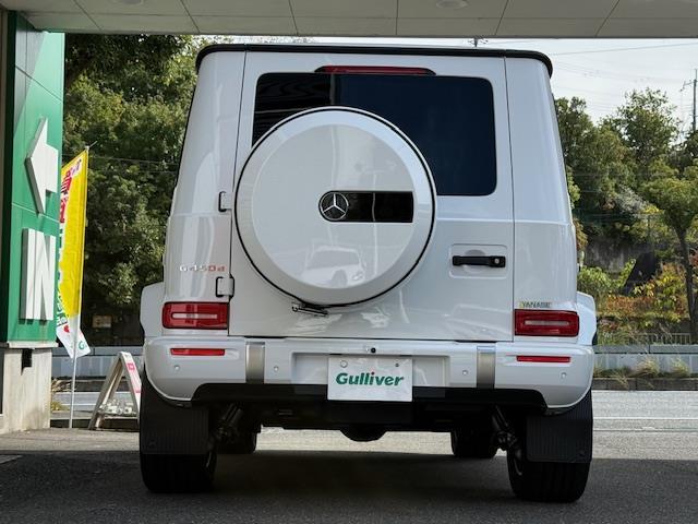 Ｇクラス Ｇ４５０ｄ　ローンチエディション　／禁煙車／ワンオーナー車／正規Ｄ車／左ハンドル／ＯＰカラー（オパリスホワイト）／チタニウムグレー内装色／ダイヤモンドステッチナッパレザーシート／／ディーラーオプションデジタルインナーミラー型前後ドラレ（38枚目）