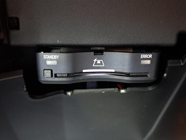 Ｂクラス Ｂ２００ｄ　ＡＭＧラインパッケージ　／禁煙車／ワンオーナー車／ＡＭＧラインパッケージ・ダイレクトステアリング・ローワードコンフォートサスペンション・スポーツブレーキシステム・マルチビームＬＥＤ・アダプティブハイビームアシスト＋（14枚目）