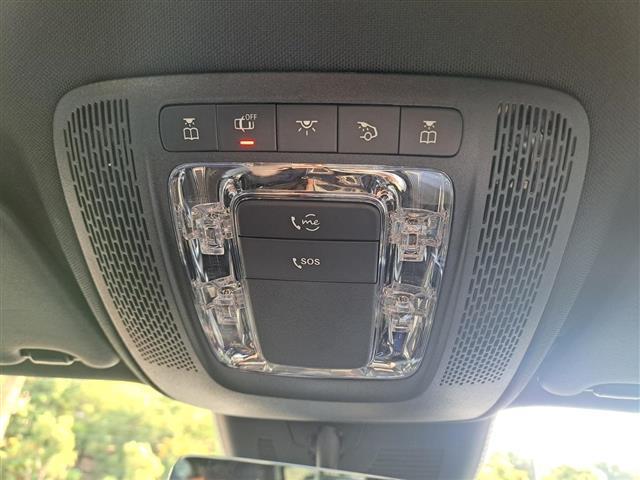 Ｂクラス Ｂ２００ｄ　ＡＭＧラインパッケージ　／禁煙車／ワンオーナー車／ＡＭＧラインパッケージ・ダイレクトステアリング・ローワードコンフォートサスペンション・スポーツブレーキシステム・マルチビームＬＥＤ・アダプティブハイビームアシスト＋（18枚目）