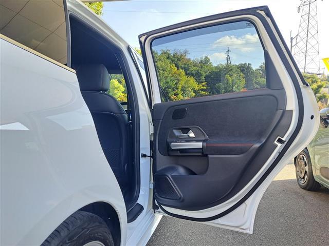 Ｂクラス Ｂ２００ｄ　ＡＭＧラインパッケージ　／禁煙車／ワンオーナー車／ＡＭＧラインパッケージ・ダイレクトステアリング・ローワードコンフォートサスペンション・スポーツブレーキシステム・マルチビームＬＥＤ・アダプティブハイビームアシスト＋（31枚目）