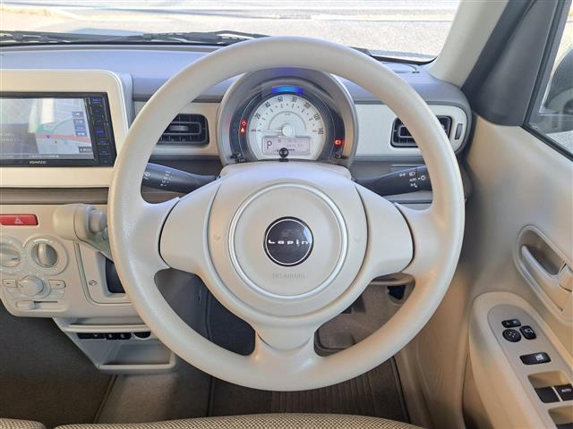 アルトラパン Ｇ　／禁煙車／ワンオーナー／純正メモリナビ／ＫＸＭ－Ｅ５０７Ｗ／Ｂｌｕｅｔｏｏｔｈ／ＣＤ／ＤＶＤ／ＵＳＢ／フルセグテレビ／前後ドライブレコーダー／純正フロアマット／運転席シートヒーター（4枚目）