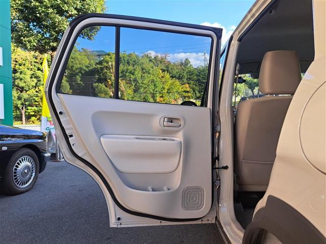 アルトラパン Ｇ　／禁煙車／ワンオーナー／純正メモリナビ／ＫＸＭ－Ｅ５０７Ｗ／Ｂｌｕｅｔｏｏｔｈ／ＣＤ／ＤＶＤ／ＵＳＢ／フルセグテレビ／前後ドライブレコーダー／純正フロアマット／運転席シートヒーター（30枚目）