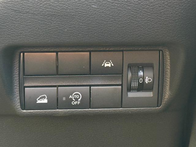 店頭在庫以外にも全国約４万台※の在庫から、ぴったりな１台をご提案します！※２０２３年１０月現在の在庫台数です。売約済の可能性があります。