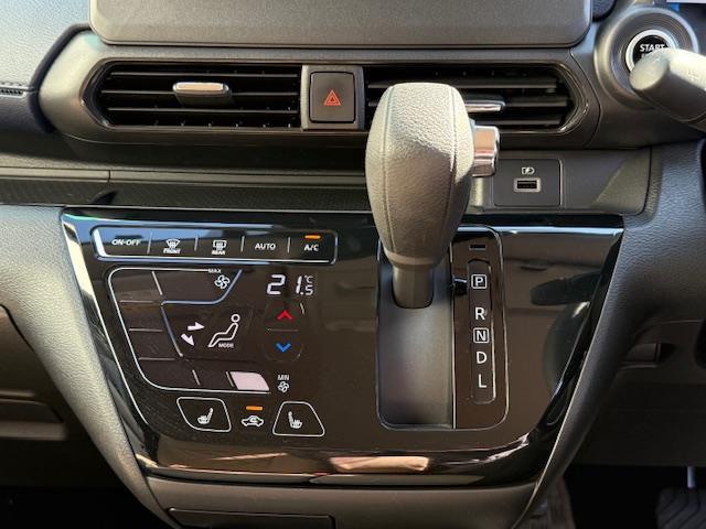 店頭販売もしておりますので、先に在庫が無くなってしまうこともございます。気になる車はまずはお問い合わせください！