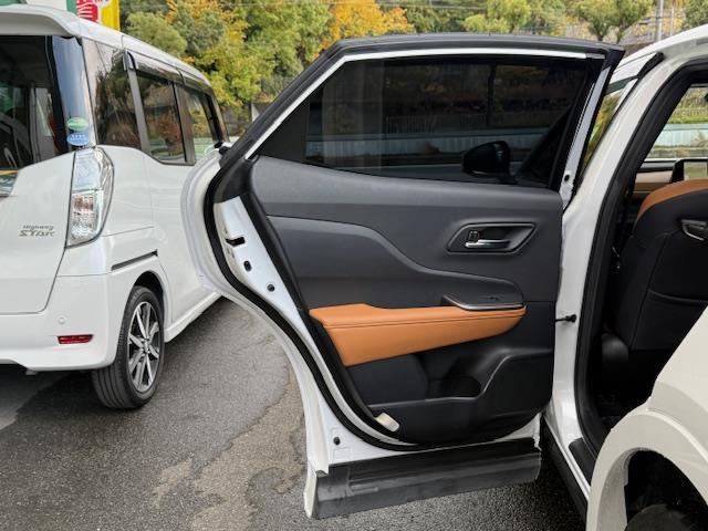 クラウンクロスオーバー ＲＳアドバンスド　／禁煙車／ワンオーナー車／モデリスタエアロ／ムーンルーフ／リアサポートパッケージ／ドライバーサポートパッケージ／本革シート（ブラック×イエローブラウン）／前席シートヒーター・エアシート／（34枚目）