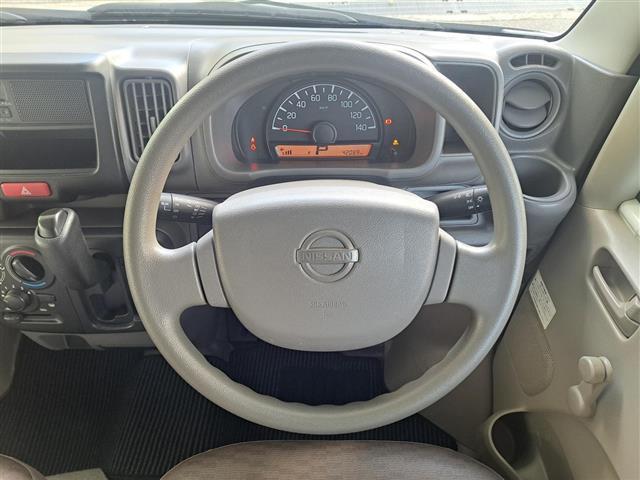 ＮＶ１００クリッパーバン ＤＸ　禁煙車／５ＡＧＳ／ハイルーフ／純正オーディオ／ヘッドライトレベライザー／最大積載量３５０ｋｇ（4枚目）