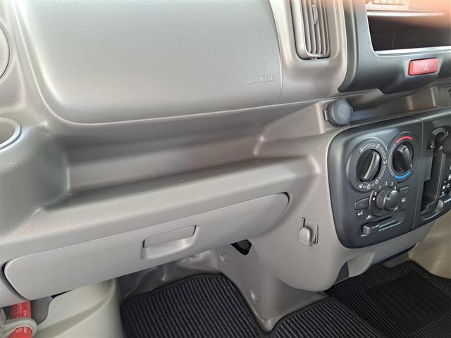 ＮＶ１００クリッパーバン ＤＸ　禁煙車／５ＡＧＳ／ハイルーフ／純正オーディオ／ヘッドライトレベライザー／最大積載量３５０ｋｇ（16枚目）