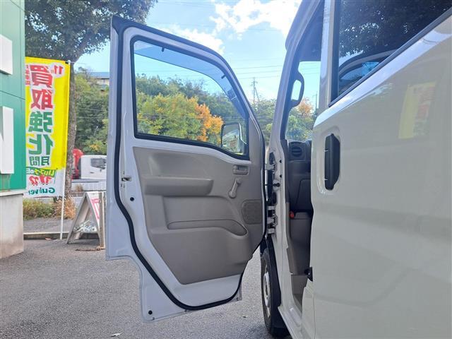 ＮＶ１００クリッパーバン ＤＸ　禁煙車／５ＡＧＳ／ハイルーフ／純正オーディオ／ヘッドライトレベライザー／最大積載量３５０ｋｇ（29枚目）