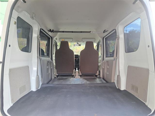 ＮＶ１００クリッパーバン ＤＸ　禁煙車／５ＡＧＳ／ハイルーフ／純正オーディオ／ヘッドライトレベライザー／最大積載量３５０ｋｇ（33枚目）