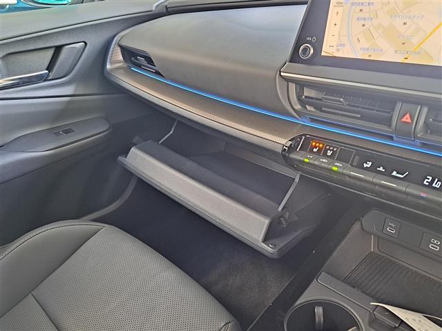 プリウス Z 禁煙車/ワンオーナー/全方位カメラ/純正ナビ/前後コーナーセンサー/デジタルインナーミラー/前席シートヒーター/前席エアシート/パワーシート/シートメモリー(23枚目)