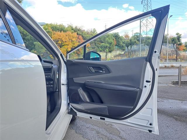 プリウス Z 禁煙車/ワンオーナー/全方位カメラ/純正ナビ/前後コーナーセンサー/デジタルインナーミラー/前席シートヒーター/前席エアシート/パワーシート/シートメモリー(31枚目)