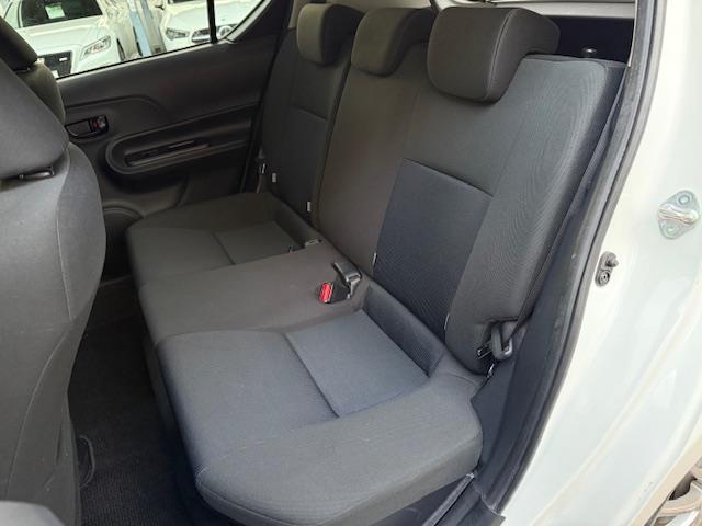 アクア Ｓ　禁煙車／純正ＳＤナビ／バックカメラ／前後ドライブレコーダー／プッシュスタートボタン／ビルトインＥＴＣ／（28枚目）