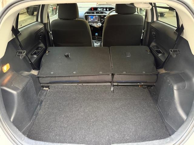 アクア Ｓ　禁煙車／純正ＳＤナビ／バックカメラ／前後ドライブレコーダー／プッシュスタートボタン／ビルトインＥＴＣ／（31枚目）