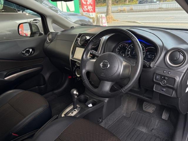 ノート メダリスト 禁煙車/純正SDナビ/全方位カメラ/バックカメラ/CD/DVD/SD/BT/AUX/HDMI/USB/ETC/ハーフレザーシート(2枚目)