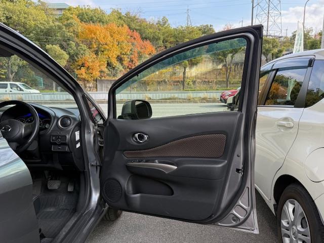 ノート メダリスト 禁煙車/純正SDナビ/全方位カメラ/バックカメラ/CD/DVD/SD/BT/AUX/HDMI/USB/ETC/ハーフレザーシート(22枚目)