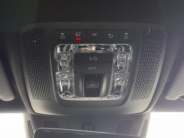 CLAクラス CLA200d AMGライン /禁煙車/ワンオーナー車/パノラミックスライディングルーフ/AMGライン/アドバンスドパッケージ/レーダーセーフティーパッケージ/純正ナビ/ハーフレザーシート(23枚目)