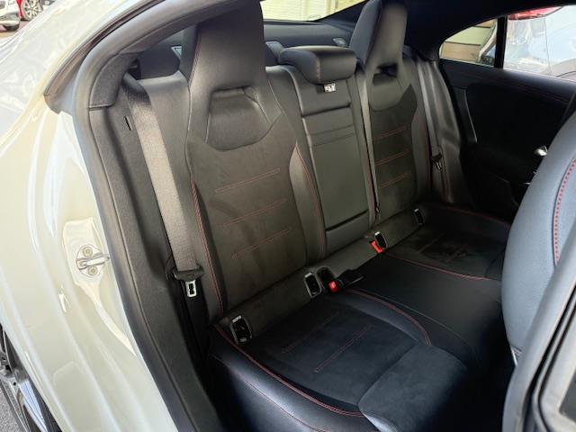 CLAクラス CLA200d AMGライン /禁煙車/ワンオーナー車/パノラミックスライディングルーフ/AMGライン/アドバンスドパッケージ/レーダーセーフティーパッケージ/純正ナビ/ハーフレザーシート(28枚目)