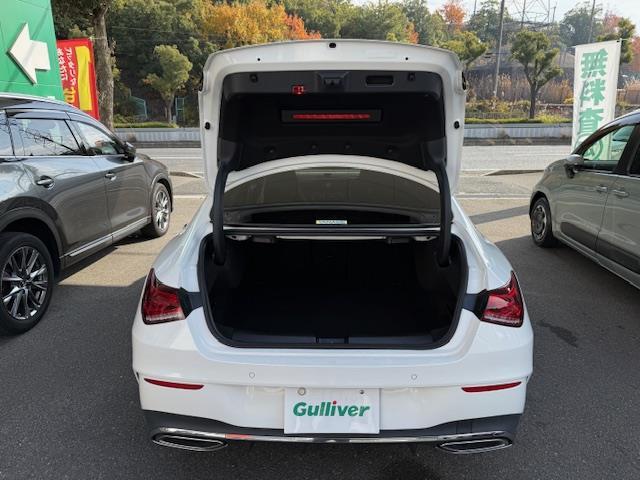 CLAクラス CLA200d AMGライン /禁煙車/ワンオーナー車/パノラミックスライディングルーフ/AMGライン/アドバンスドパッケージ/レーダーセーフティーパッケージ/純正ナビ/ハーフレザーシート(31枚目)
