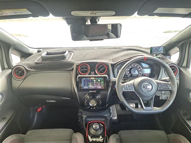 ノート e-パワー ニスモ 禁煙車/衝突被害軽減ブレーキ/純正SDナビ/フルセグTV/BT/CD/DVD/SD/AUX/全方位カメラ/バックカメラ/追従式クルコン/デジタルインナーミラー(24枚目)