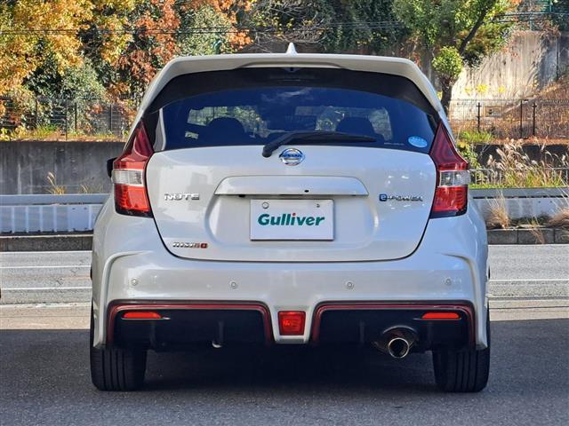 ノート e-パワー ニスモ 禁煙車/衝突被害軽減ブレーキ/純正SDナビ/フルセグTV/BT/CD/DVD/SD/AUX/全方位カメラ/バックカメラ/追従式クルコン/デジタルインナーミラー(38枚目)