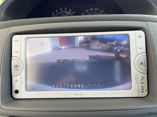 シエンタ Ｘリミテッド　禁煙車／純正ＳＤナビ・ＣＤ・Ｂｌｕｅｔｏｏｔｈ・ワンセグＴＶ・ＦＭ・ＡＭ／バックカメラ／片側パワースライドドア／キーレスキー／ＥＴＣ／純正フロアマット／ドアバイザー／３列シート（12枚目）