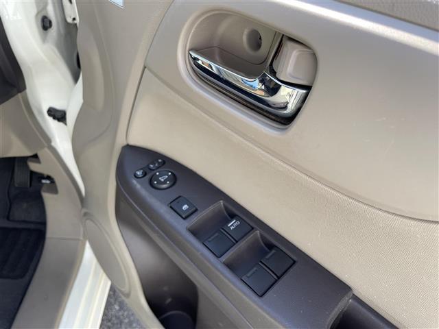 N-ONE G・Lパッケージ ★プッシュスタート★オートエアコン★オートライト★サイド&カーテンエアバッグ★ETC★Pioneer製CD/USBチューナー(FH-580)★横滑り防止★シガーソケット(23枚目)