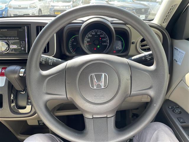 N-ONE G・Lパッケージ ★プッシュスタート★オートエアコン★オートライト★サイド&カーテンエアバッグ★ETC★Pioneer製CD/USBチューナー(FH-580)★横滑り防止★シガーソケット(27枚目)