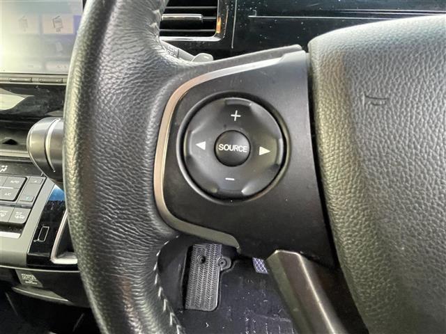 ステップワゴンスパーダ スパーダ ホンダセンシング ワンオーナー CMBS(衝突軽減ブレーキ) アダプティブクルーズコントロール LKASディーラー純正ナビ フルセグ Bluetooth SD バックカメラ 両側パワースライドドア サンシェード ETC(6枚目)