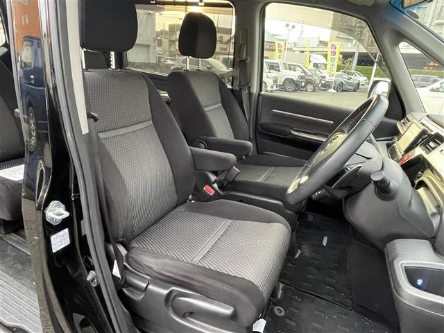 ステップワゴンスパーダ スパーダ ホンダセンシング ワンオーナー CMBS(衝突軽減ブレーキ) アダプティブクルーズコントロール LKASディーラー純正ナビ フルセグ Bluetooth SD バックカメラ 両側パワースライドドア サンシェード ETC(9枚目)