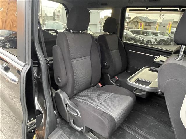 ステップワゴンスパーダ スパーダ ホンダセンシング ワンオーナー CMBS(衝突軽減ブレーキ) アダプティブクルーズコントロール LKASディーラー純正ナビ フルセグ Bluetooth SD バックカメラ 両側パワースライドドア サンシェード ETC(10枚目)