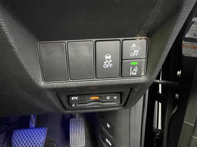 ステップワゴンスパーダ スパーダ ホンダセンシング ワンオーナー CMBS(衝突軽減ブレーキ) アダプティブクルーズコントロール LKASディーラー純正ナビ フルセグ Bluetooth SD バックカメラ 両側パワースライドドア サンシェード ETC(30枚目)