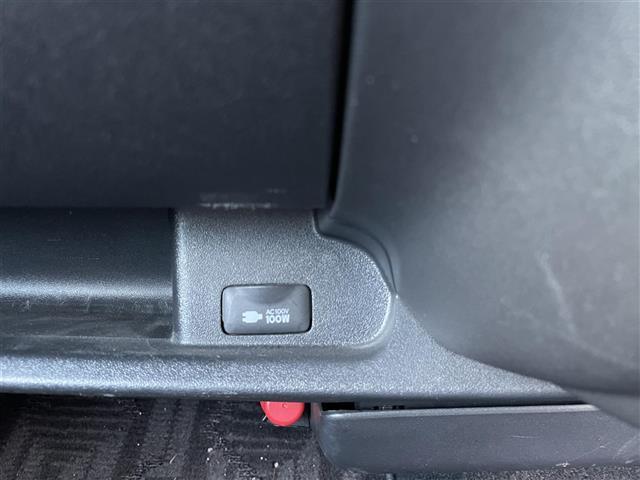 ハイエースバン スーパーGL ダーク プライムII 両側パワースライド 純正SDナビ バックカメラ スマートキー プッシュスタート(8枚目)