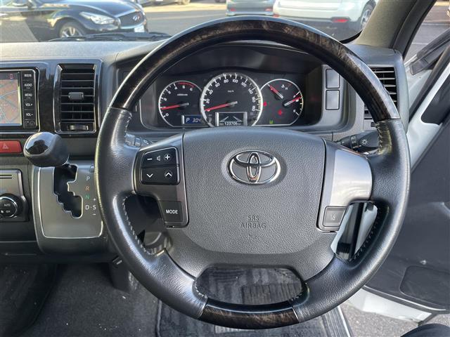 ハイエースバン スーパーGL ダーク プライムII 両側パワースライド 純正SDナビ バックカメラ スマートキー プッシュスタート(9枚目)