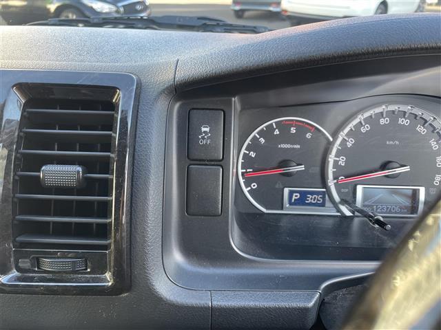 ハイエースバン スーパーGL ダーク プライムII 両側パワースライド 純正SDナビ バックカメラ スマートキー プッシュスタート(35枚目)