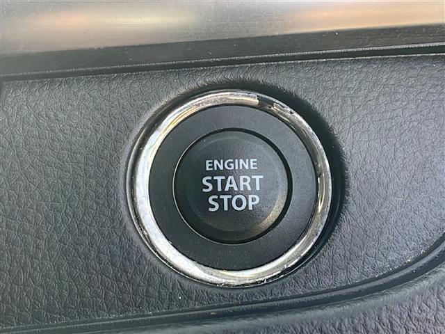 スイフトスポーツ ベースグレード　ワンオーナー　６速マニュアル　社外ナビ　社外１７インチＡＷ　ＨＩＤヘッドライト　スマートキー　プッシュスタート（11枚目）