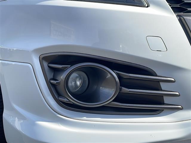 スイフトスポーツ ベースグレード　ワンオーナー　６速マニュアル　社外ナビ　社外１７インチＡＷ　ＨＩＤヘッドライト　スマートキー　プッシュスタート（35枚目）