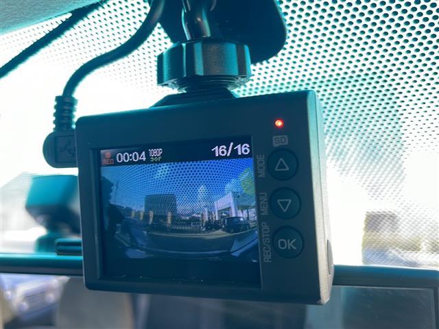 ヴェルファイア ２．４Ｚ　プラチナセレクションＩＩ　ワンオーナー　両側パワースライド　パワーバックドア　社外ＨＤＤナビ　バックカメラ　スマートキー　プッシュスタート（14枚目）