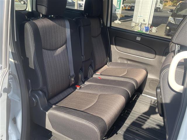 セレナ ハイウェイスター Vセレクション+セーフティ SHV エマージェンシーブレーキ アラウンドビューモニター 車線逸脱警報 クルーズコントロール フリップダウンモニター 純正SDナビ フルセグ Bluetooth SD 両側パワースライドドア LEDヘッド(8枚目)