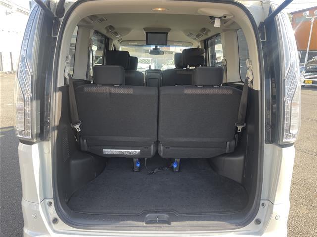 セレナ ハイウェイスター Vセレクション+セーフティ SHV エマージェンシーブレーキ アラウンドビューモニター 車線逸脱警報 クルーズコントロール フリップダウンモニター 純正SDナビ フルセグ Bluetooth SD 両側パワースライドドア LEDヘッド(12枚目)