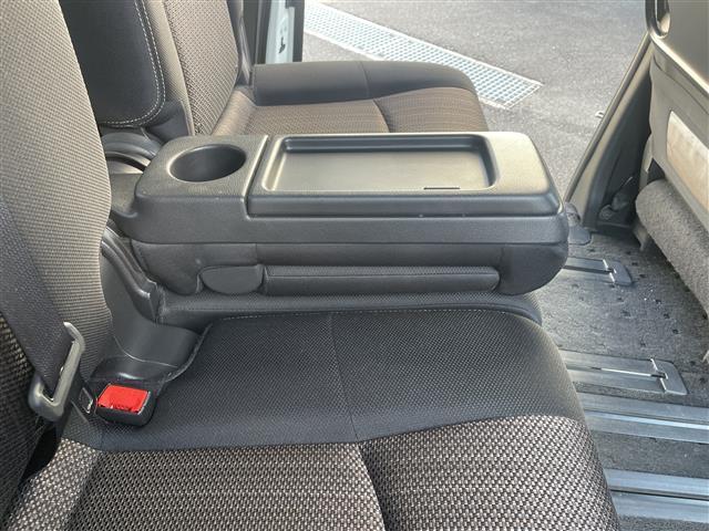 セレナ ハイウェイスター Vセレクション+セーフティ SHV エマージェンシーブレーキ アラウンドビューモニター 車線逸脱警報 クルーズコントロール フリップダウンモニター 純正SDナビ フルセグ Bluetooth SD 両側パワースライドドア LEDヘッド(33枚目)