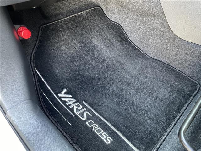 ヤリスクロス ハイブリッドZ 1オーナー 純正ナビ BT/CD/DVD/USB/TV 360カメラ 前後ドラレコ 半革 シートヒーター 電動シート ACC LKA BSM 純正マット 純正AW 電動リアゲート スペアキー ETC(26枚目)