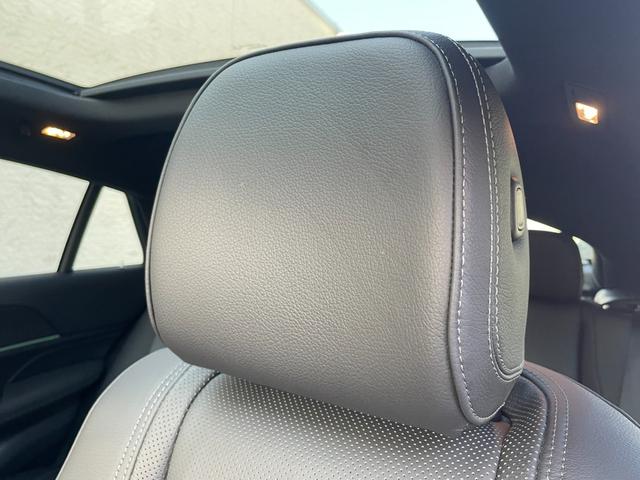 納車前に内外装のクリーニングをいたします。各種コーティング（別途有料）もご用意しておりますので、是非ご相談ください。