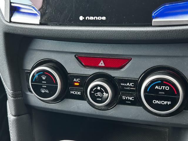 インプレッサスポーツ ２．０ｉ－Ｓアイサイト　１オーナー　純正ナビ　ＢＴ／ＣＤ／ＤＶＤ／ＳＤ／ＴＶ　電動シート　バックカメラ　ＡＣＣ　ＬＫＡ　ＢＳＭ　ＳＲＨ　パドルシフト　純正マット　純正ＡＷ　ＬＥＤ　前後フォグ　オートハイビーム　スペアキー（13枚目）